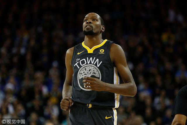 C罗5球领跑欧国联射手榜 力压哈兰德约克雷斯